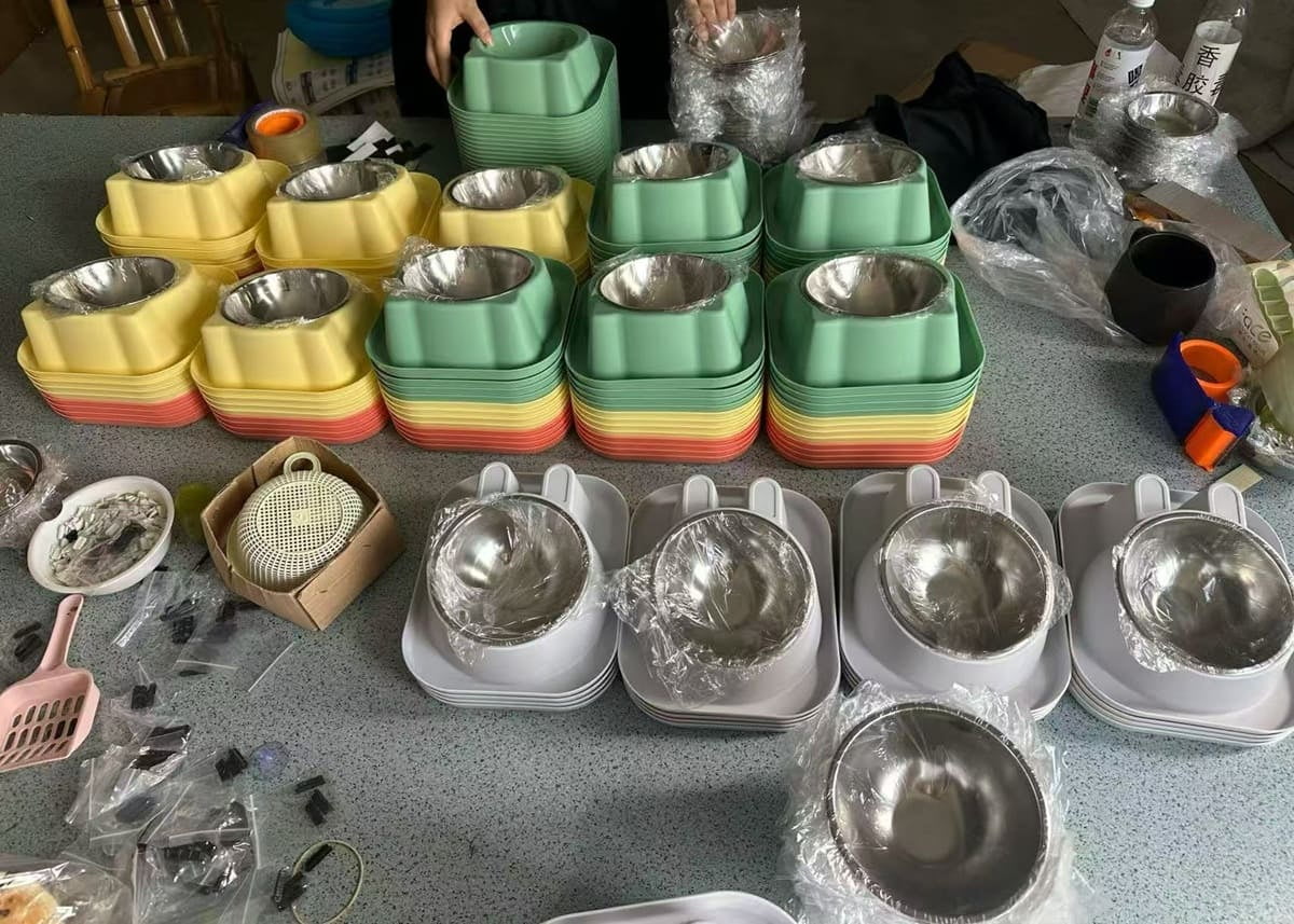 Nesting design for pet bowls to optimize shipping volume