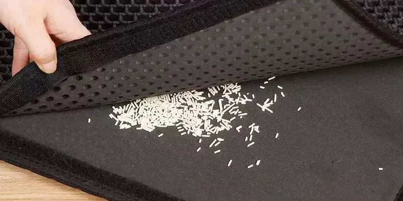 Full velcro opening design for easy cleaning