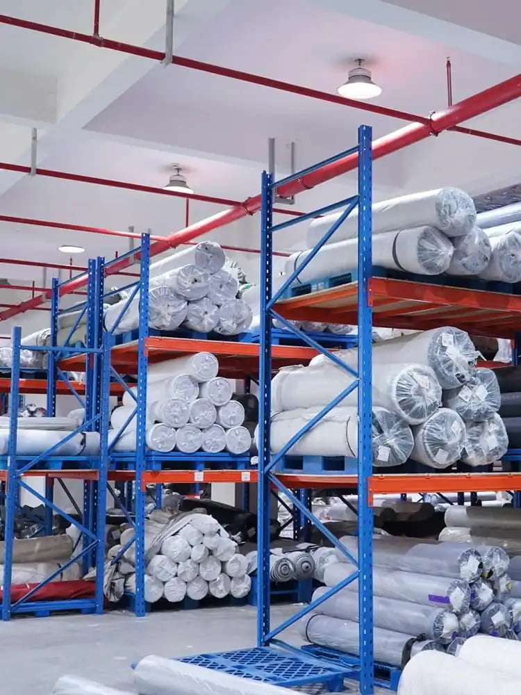 Pet Bed Material and Color Customization