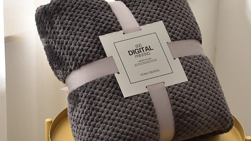 Ribbon and Hang Tag Gift Packaging for pet blankets