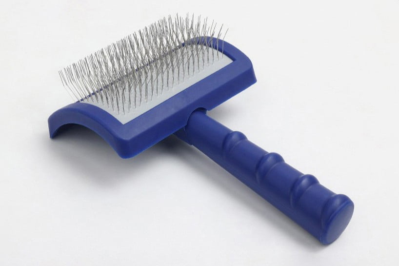 Pet massage grooming brush