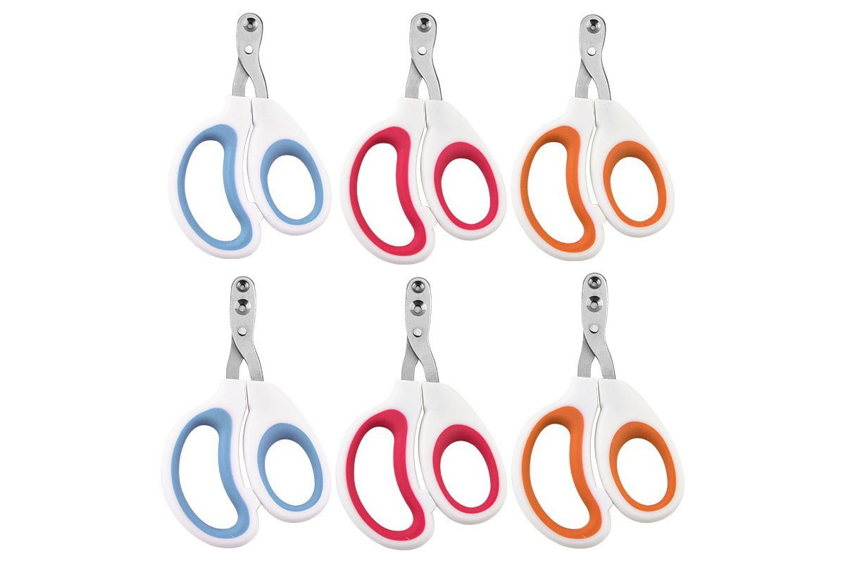 Scissor style pet nail trimmer for cats and small dogs