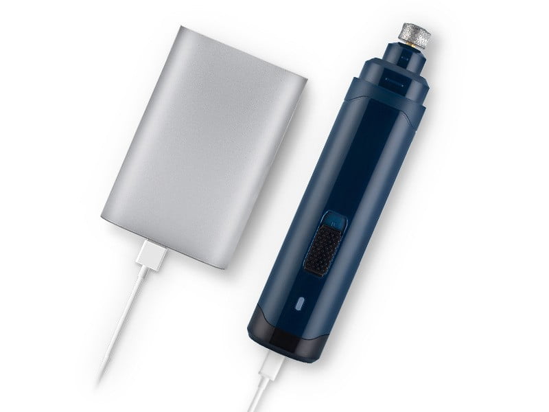 Internal view of quiet copper motor and certified lithium battery for pet nail grinder