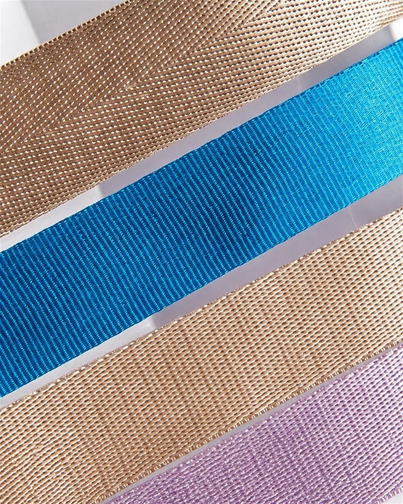 Nylon webbing for dog leashes