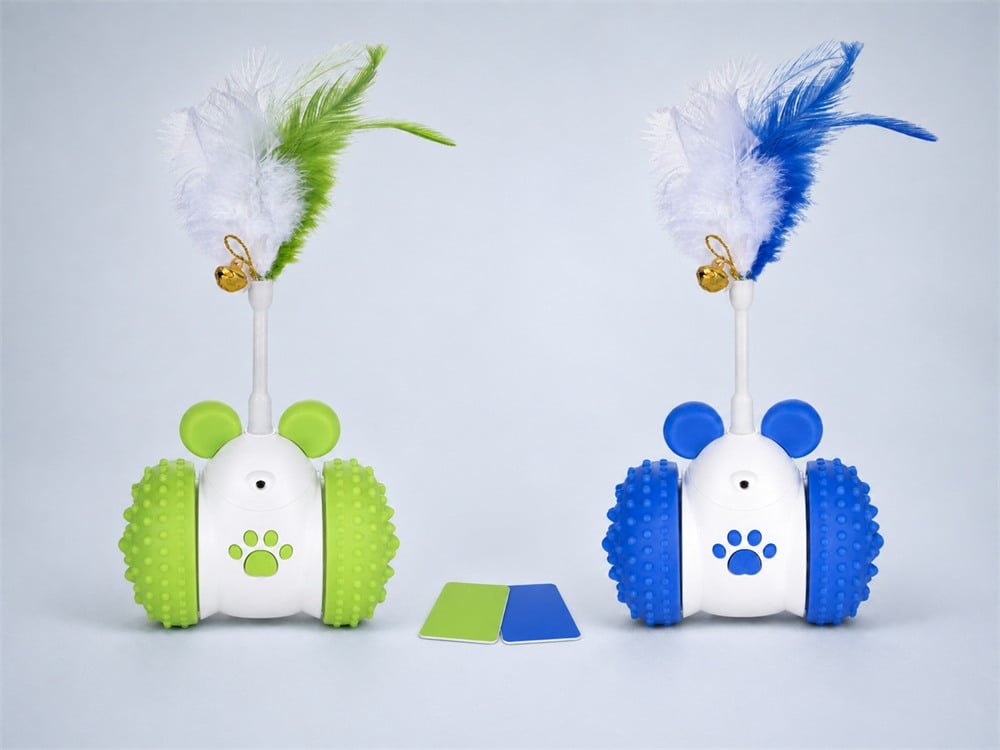 Original and custom-color automatic cat toy samples with color swatches